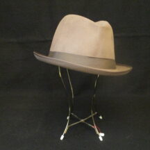 chapeau